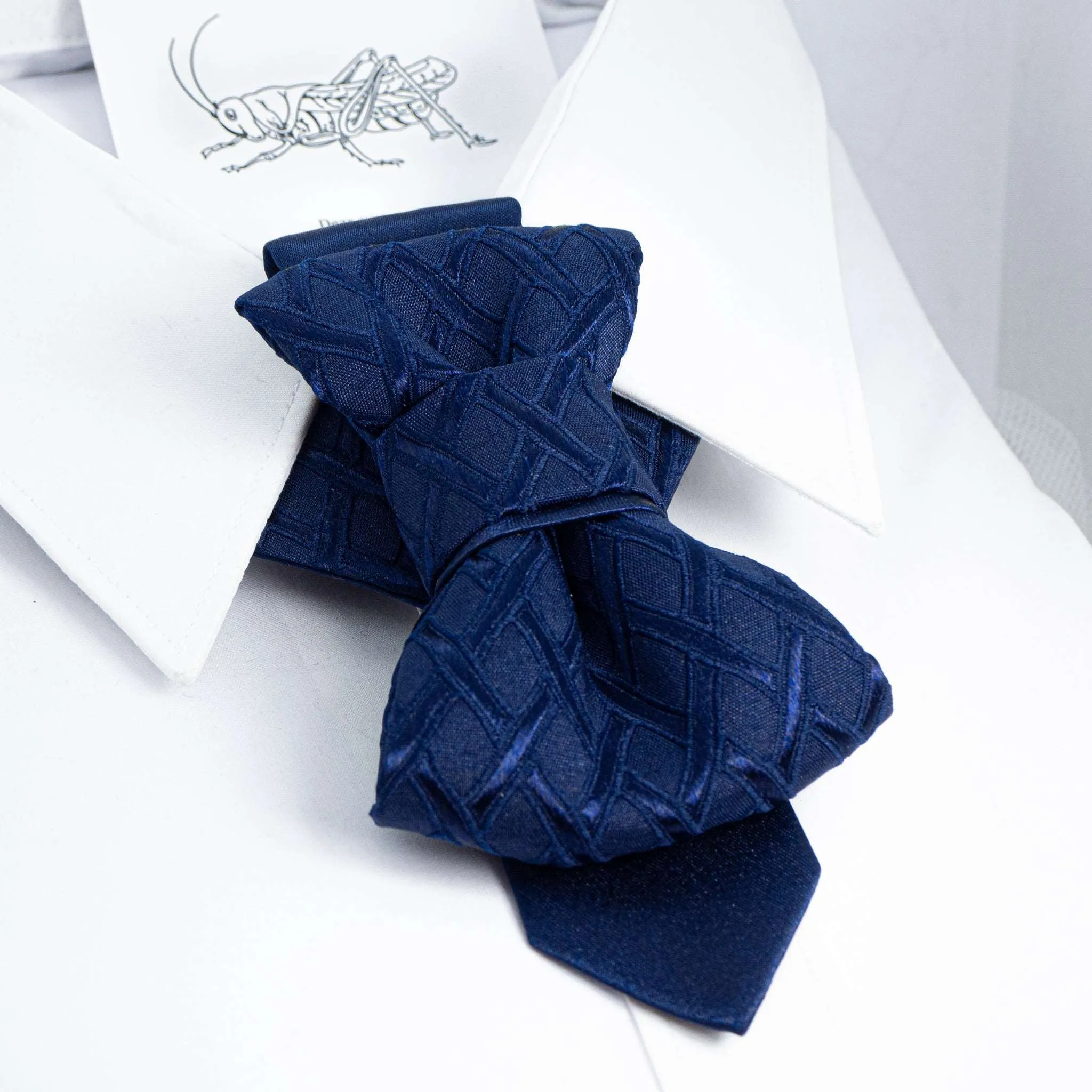 BOW TIE "BLUE ACCENT"