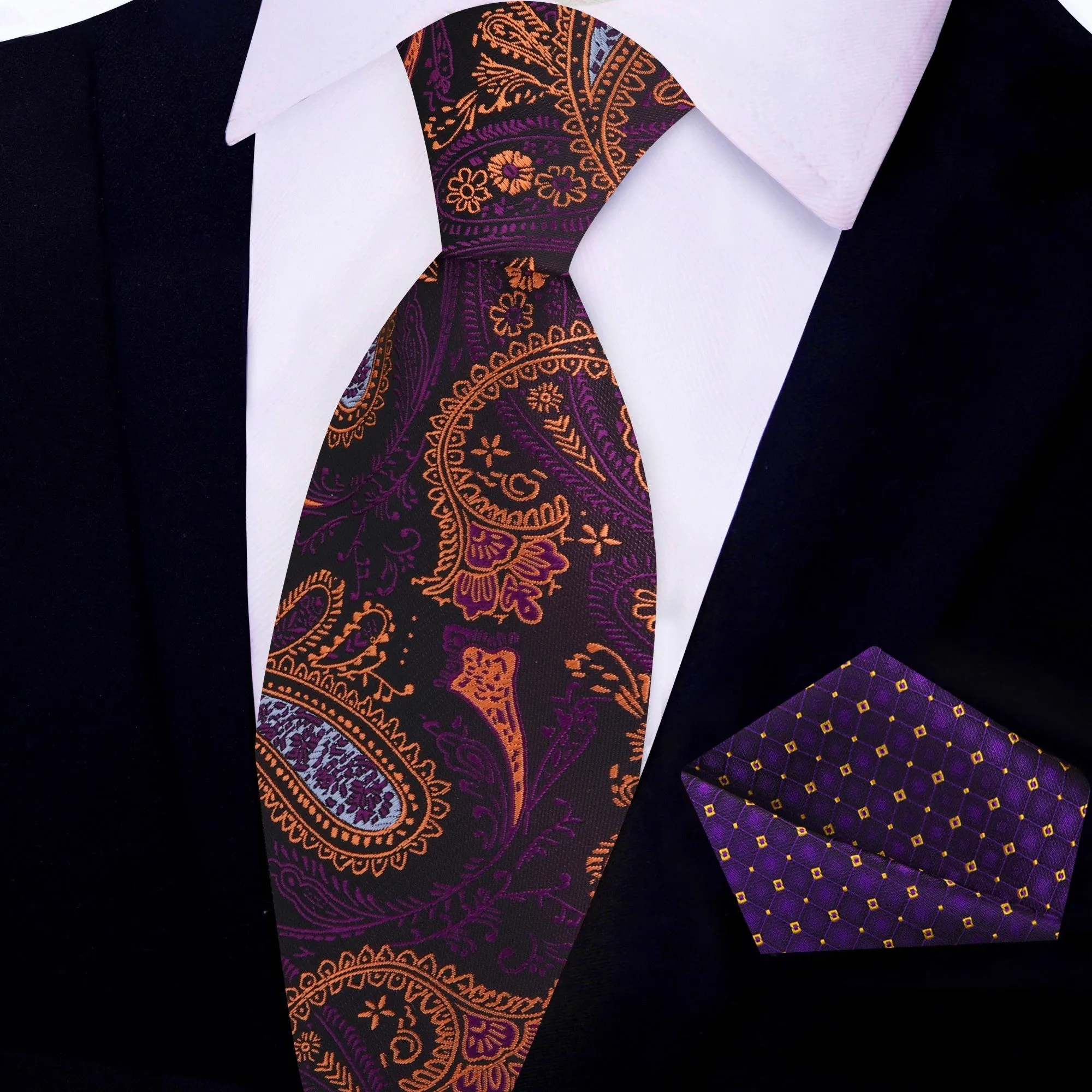 Broadway Paisley Necktie