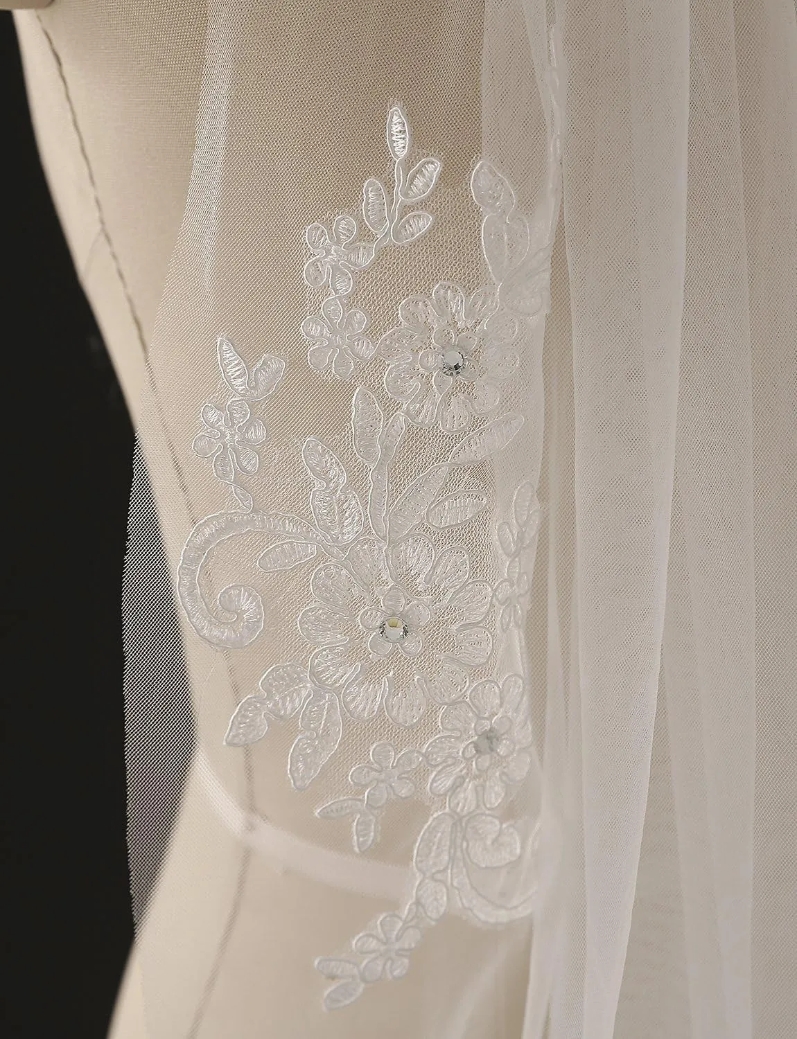 EllieHouse Women's Short 2 Tier Wedding Bridal Veil With Comb L24