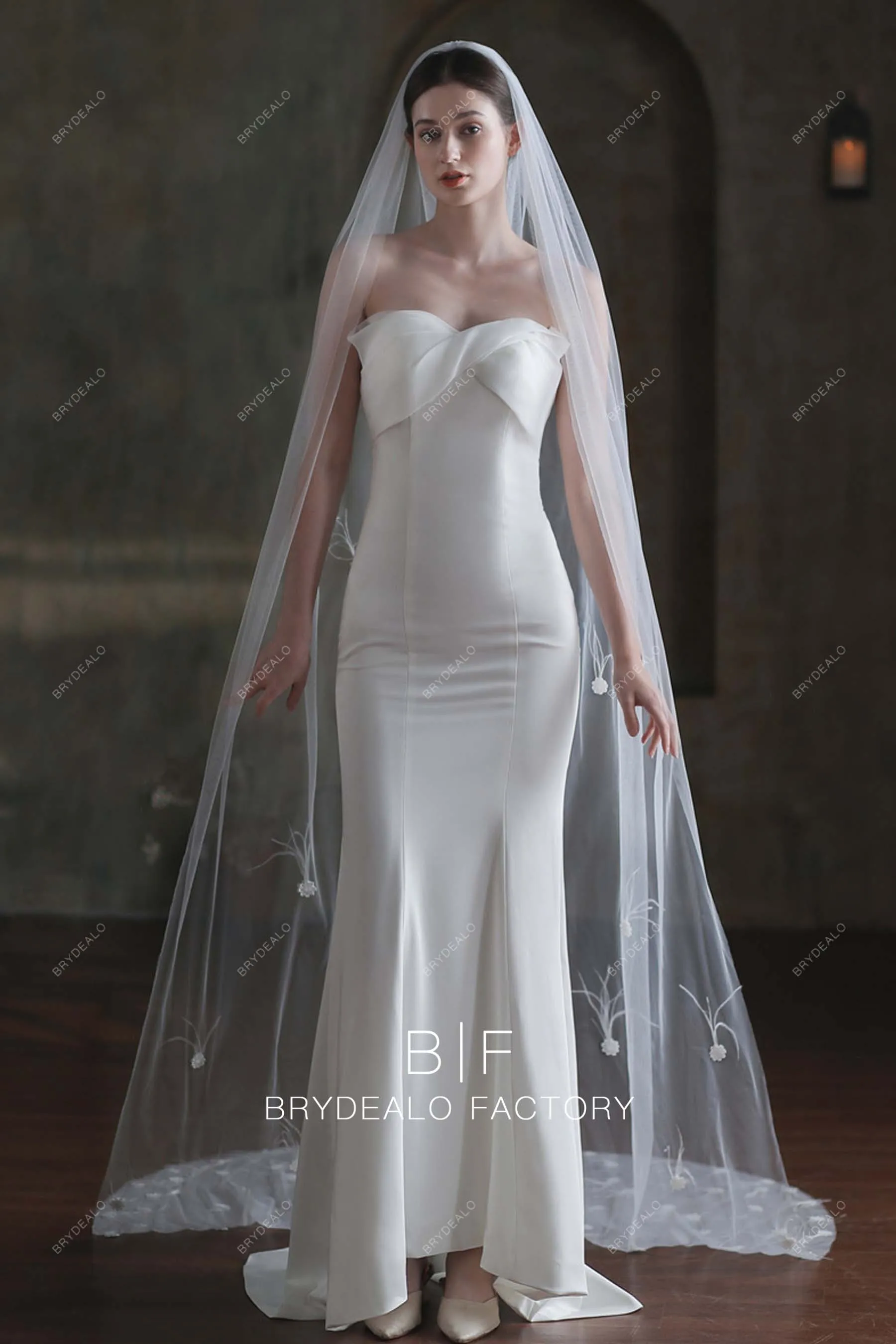 Ostrich Feathers Scattered Single Tier Chapel Length Wedding Veil
