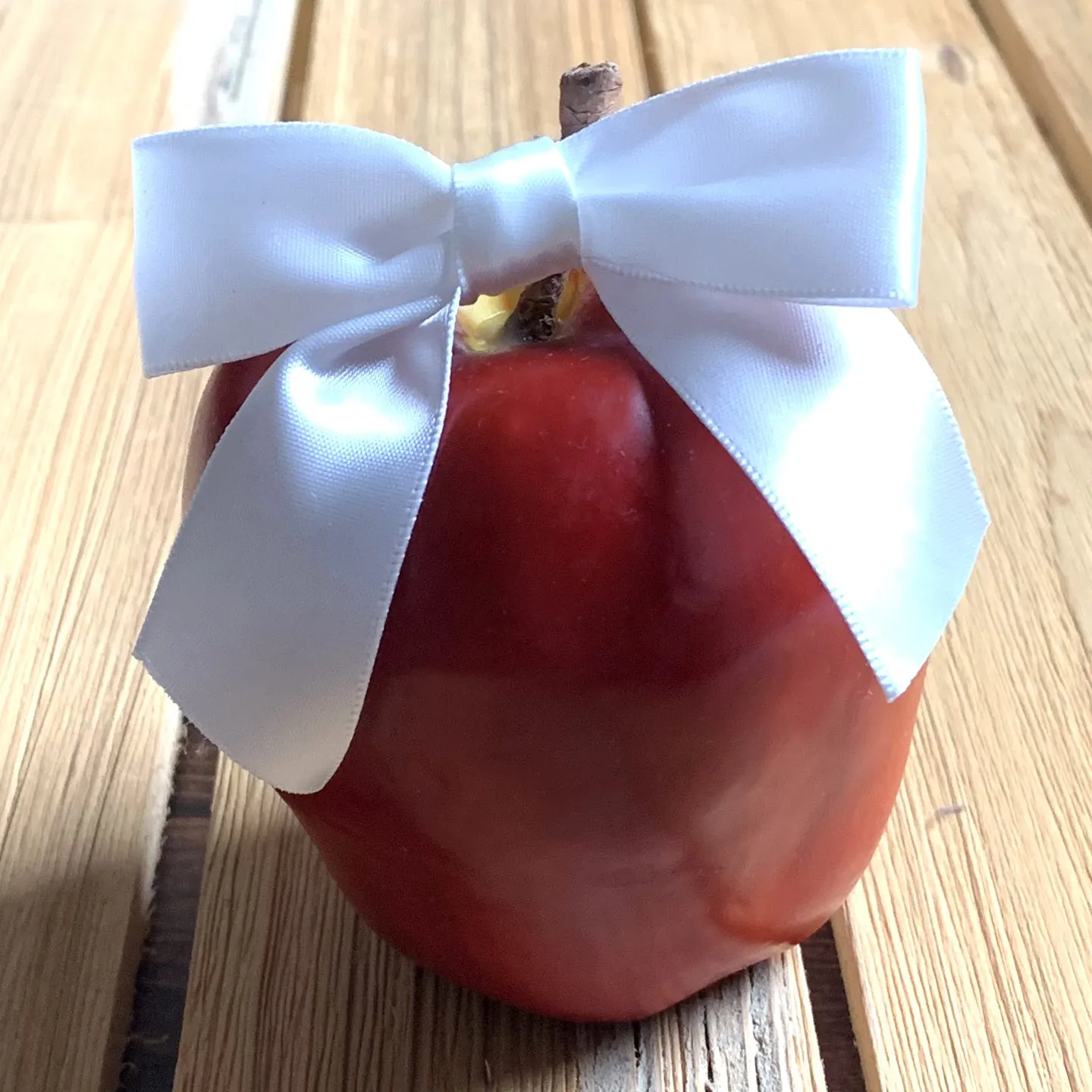 Pre-Tied White Satin Bows - 4 1/2" Wide, Set of 12