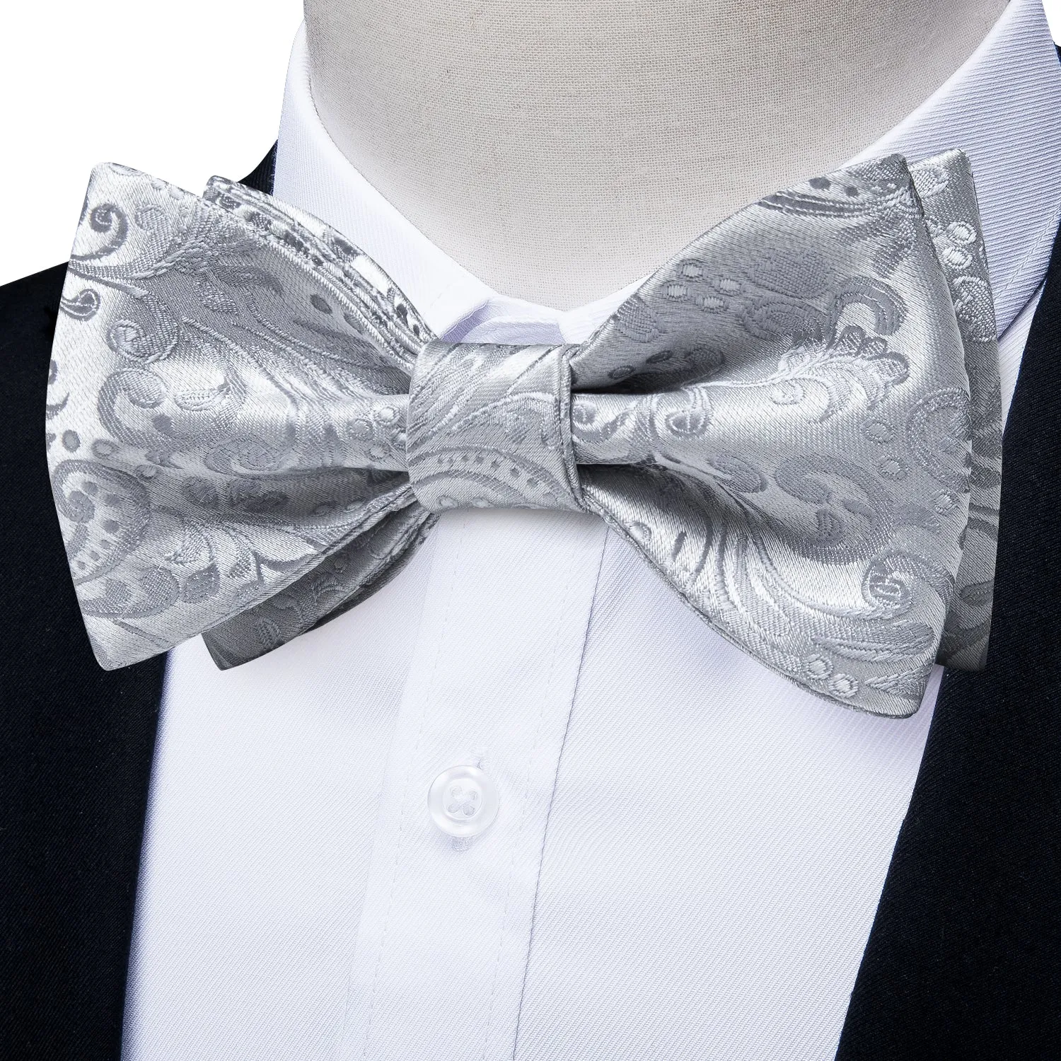 Silver Paisley Self-Bowtie Pocket Square Cufflinks Set