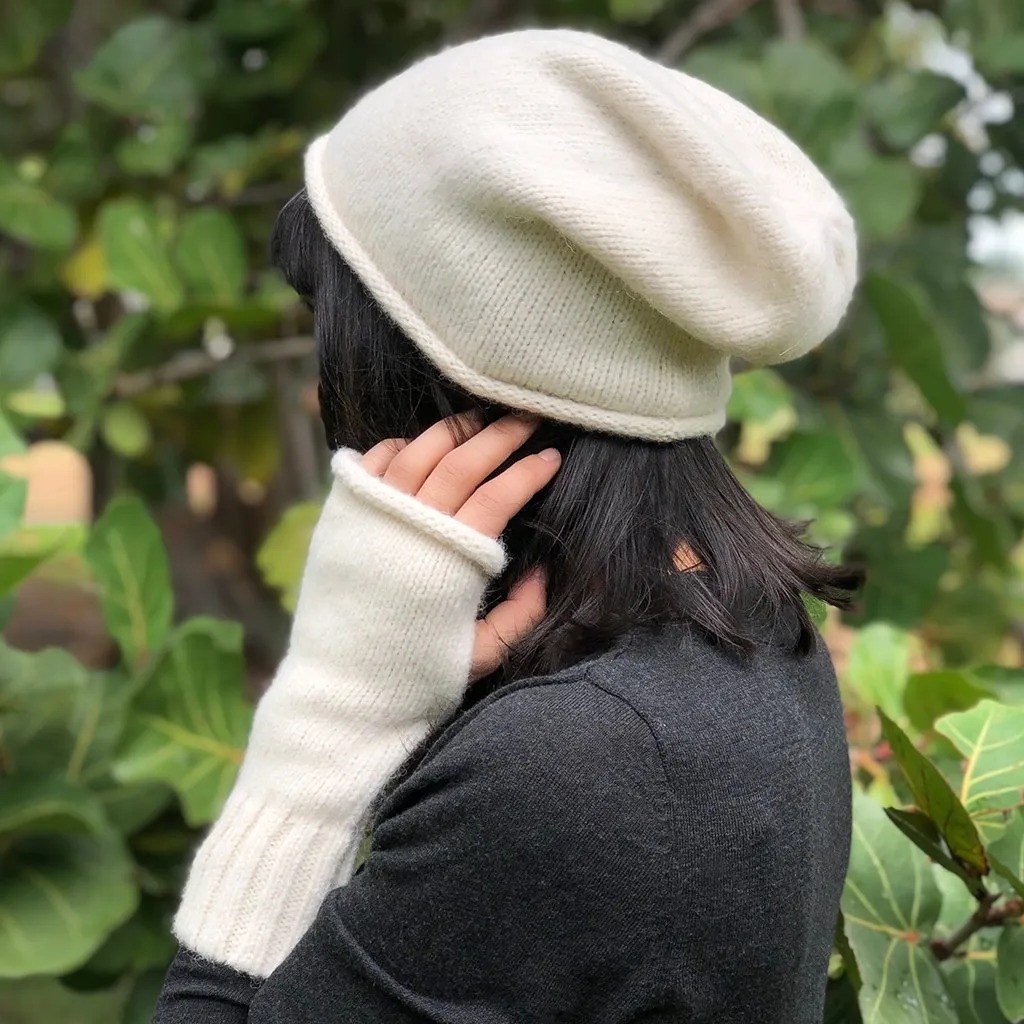 Snow Essential Knit Alpaca Gloves | CozyCouture®