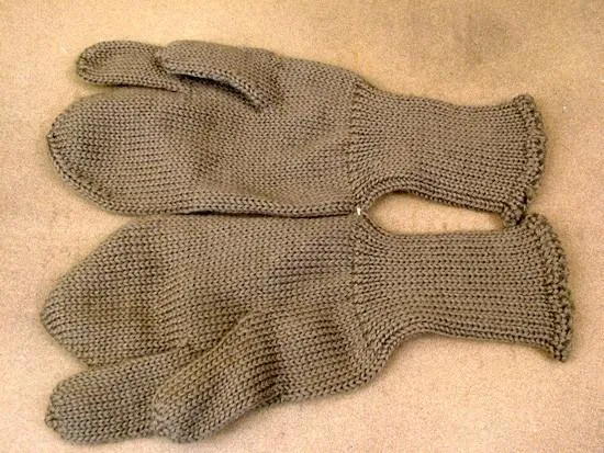 U.S. Wool Sniper Mittens: WWII Style